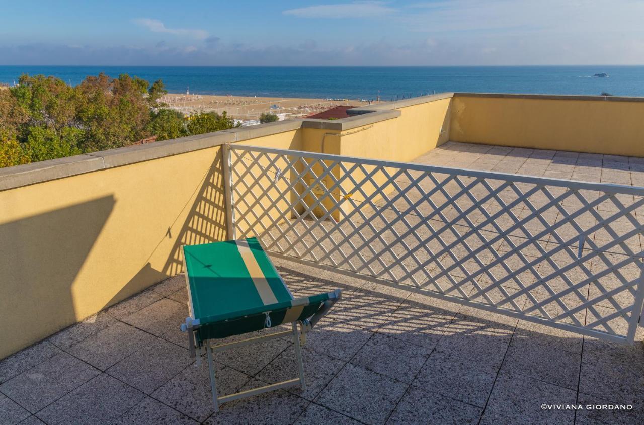 Hotel Beverly Rimini Kültér fotó