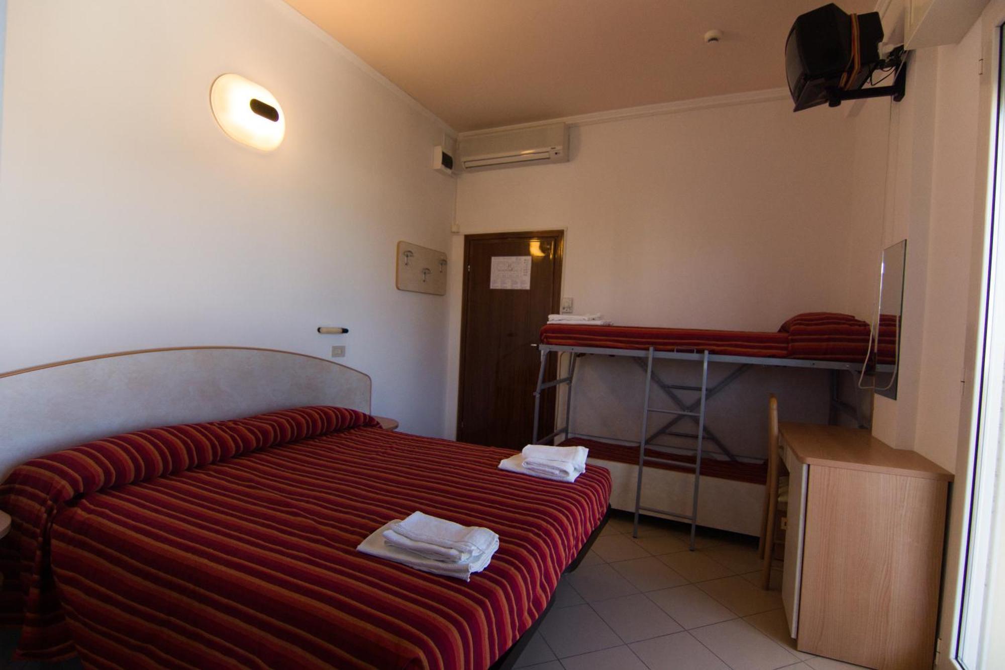 Hotel Beverly Rimini Szoba fotó